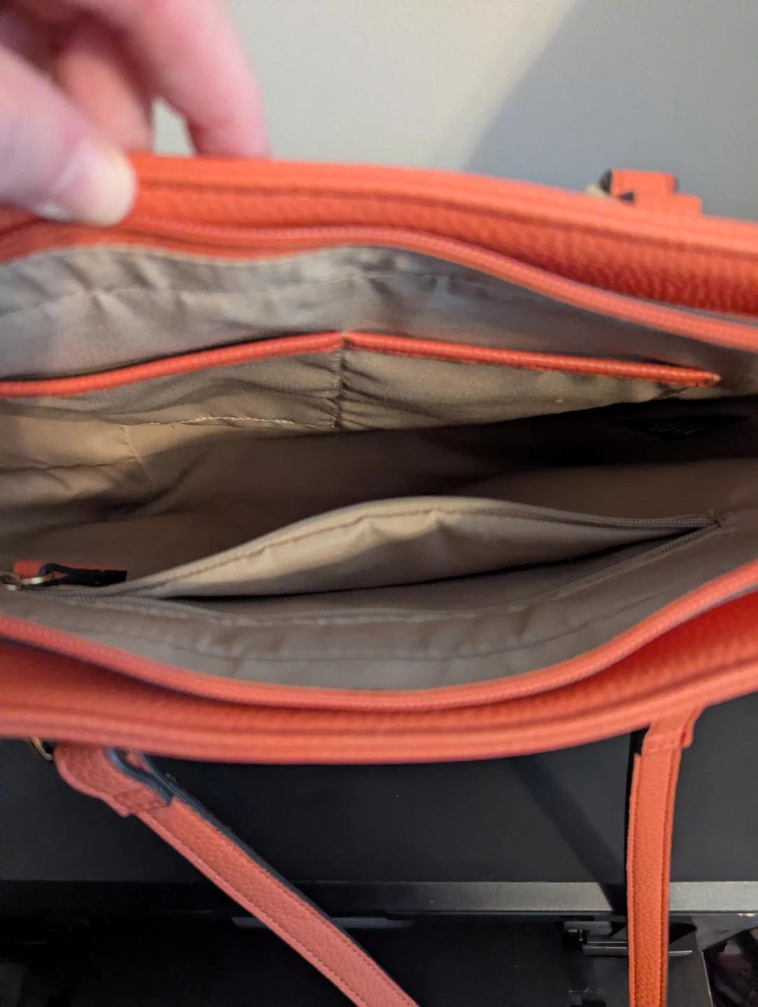 Nanette Lepore Tote Bag - photo 5
