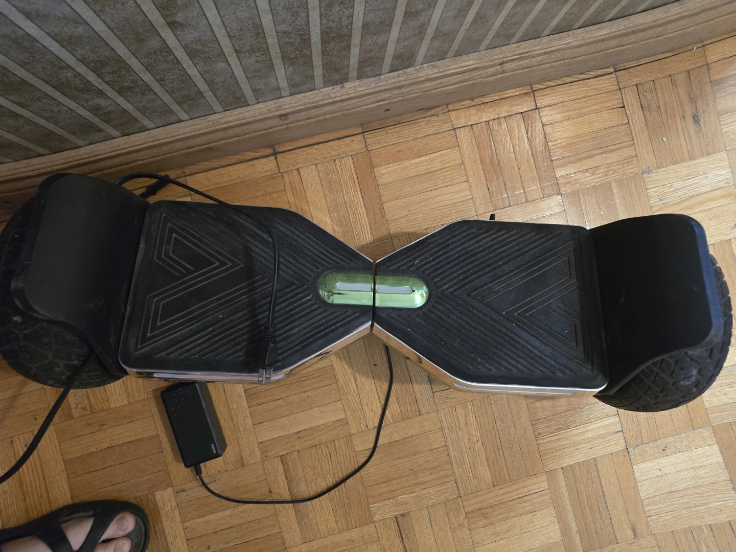 GOTRAX Hoverboard with Charger - photo 2