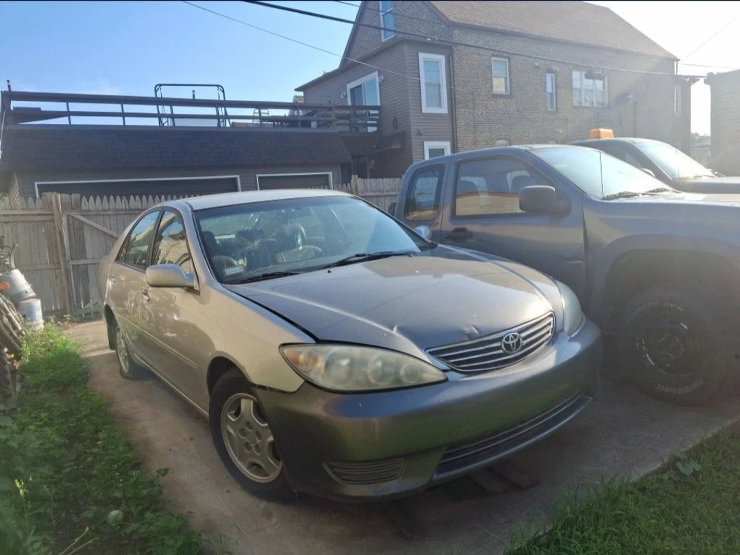 2003 Toyota Camry LE Sedan