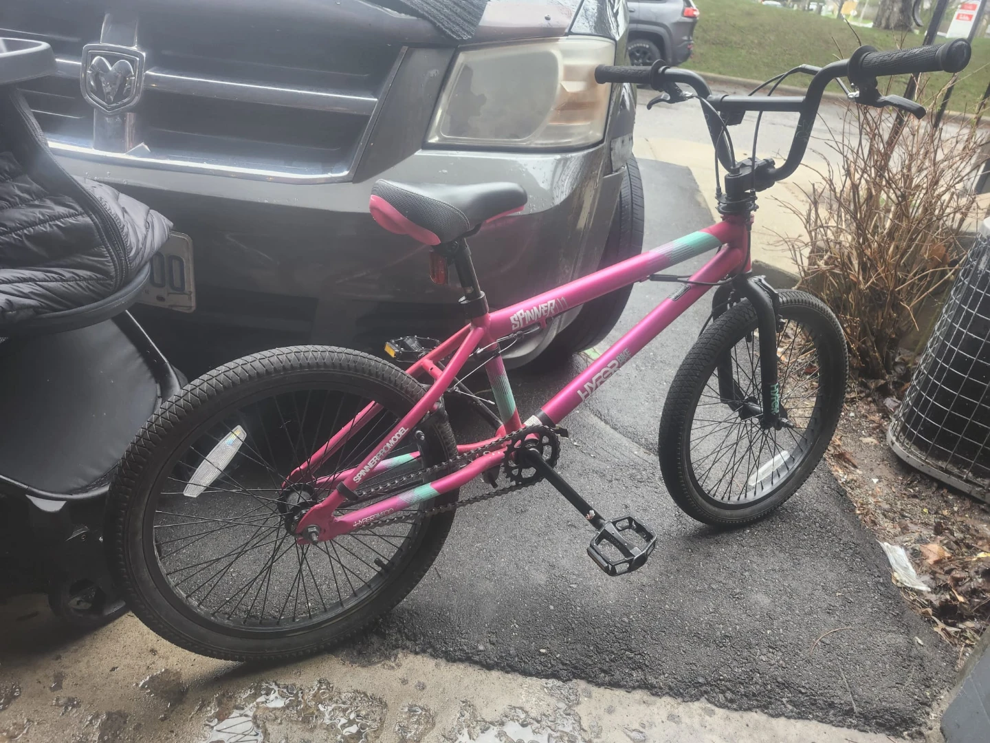 Pink Hyper Bike Spinner Pro Model BMX Bike