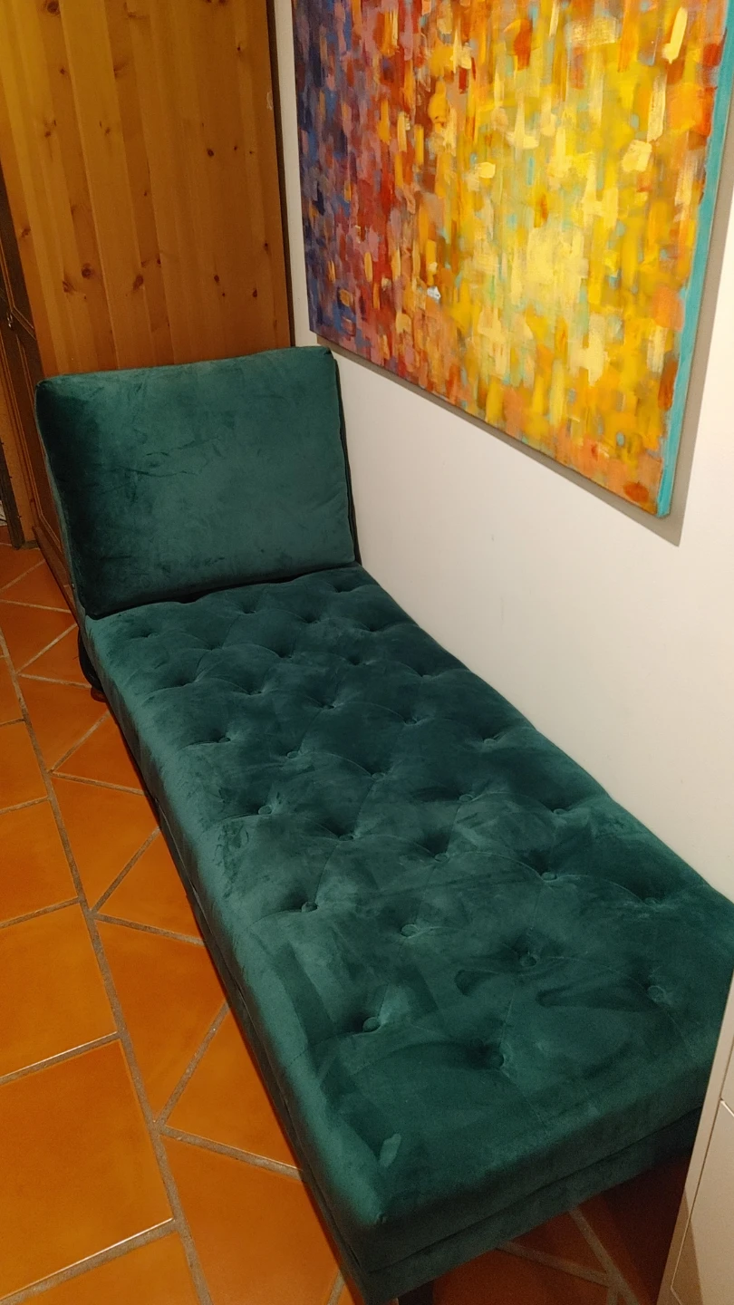 Emerald Green Velvet Tufted Sofa with Chaise - photo 4