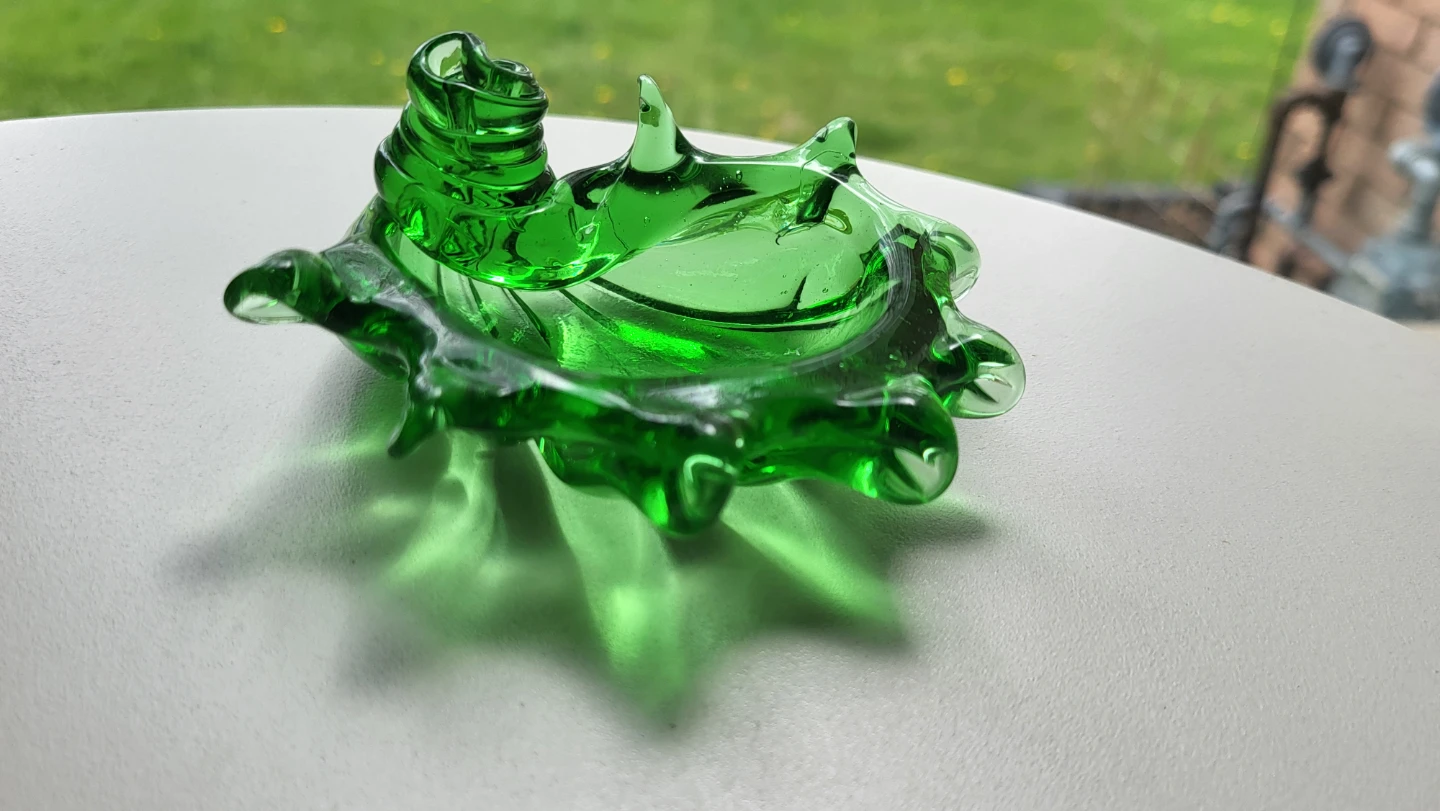 Green glass trinket dish - photo 2