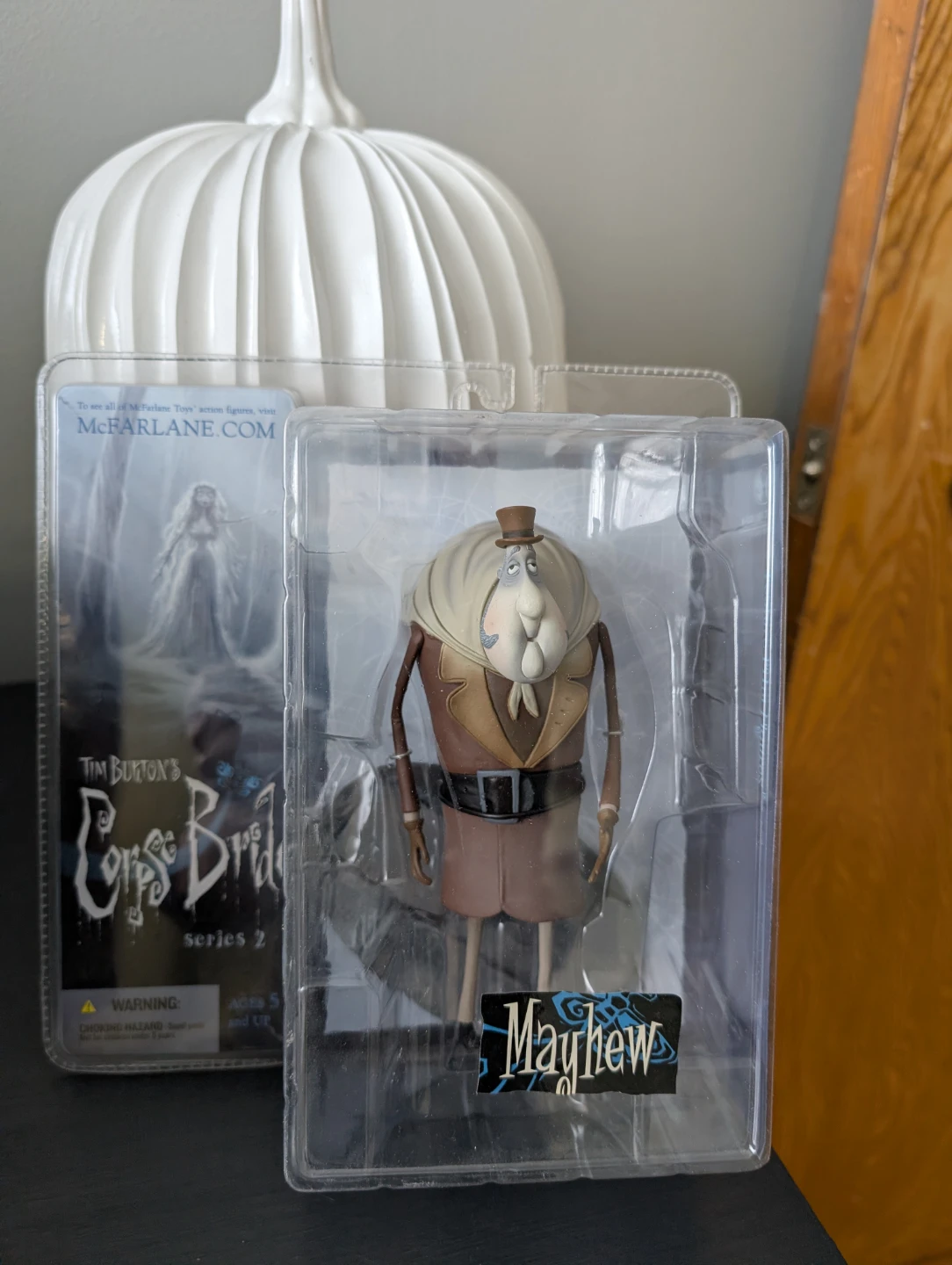 Discontinued McFarlane's Tim Burton's Corpse Bride. (2006)