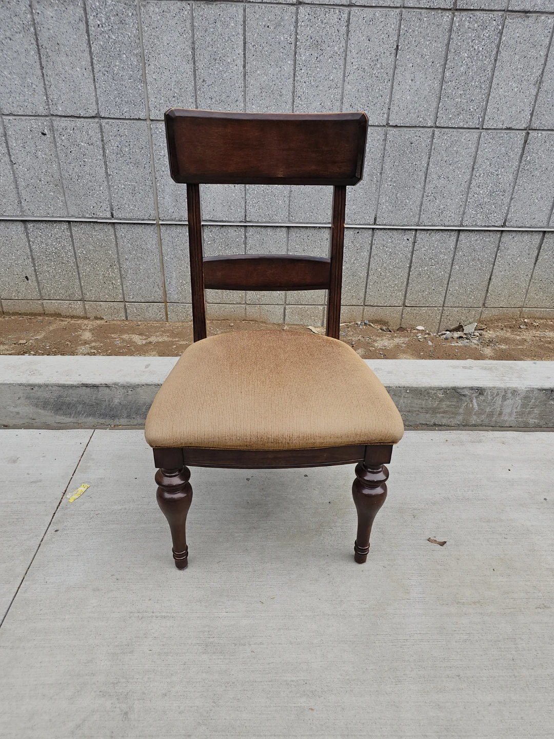 Set of 2 Ethan Allen Dining Chairs