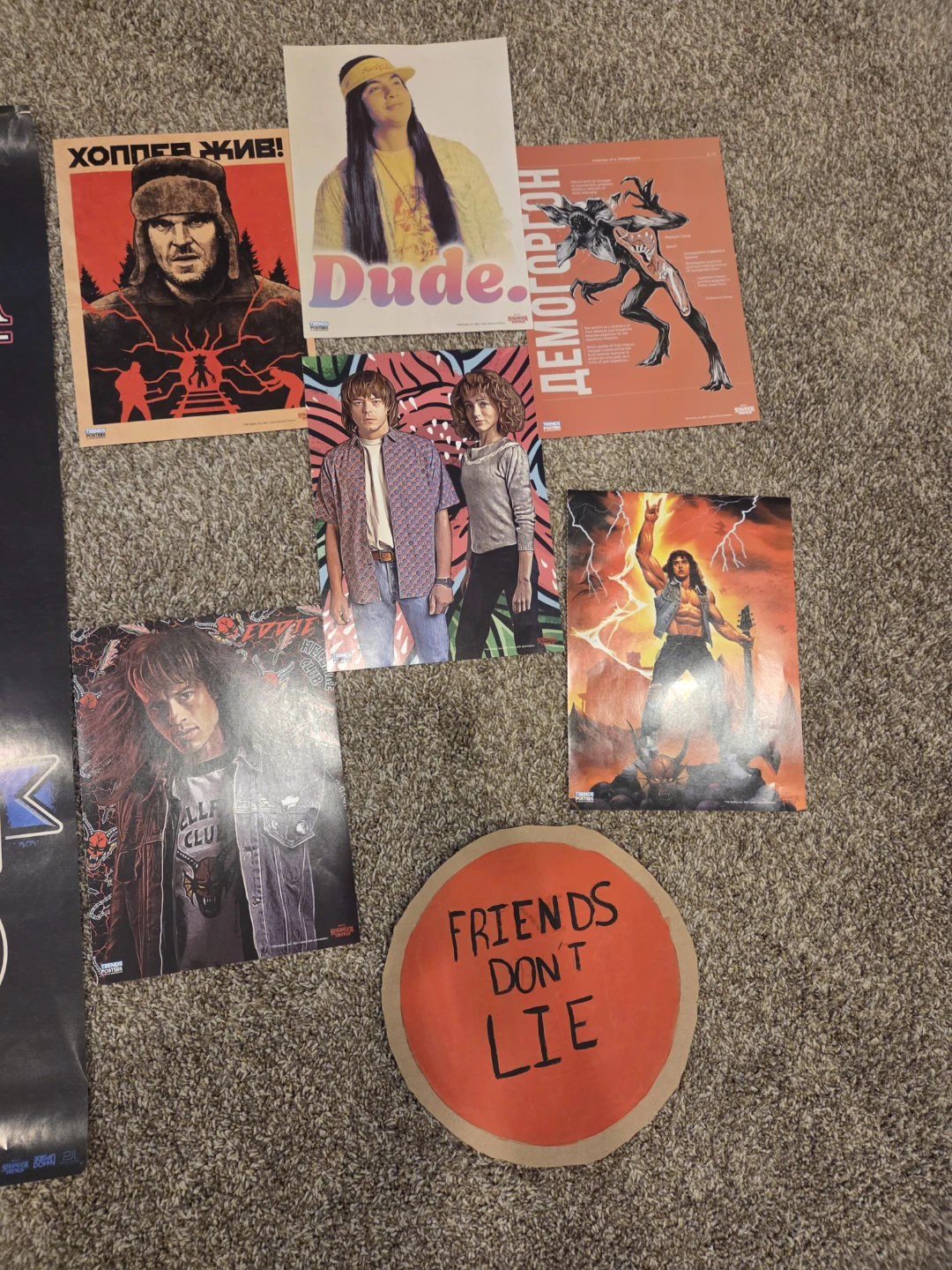 Stranger Things birthday party supplies - photo 4