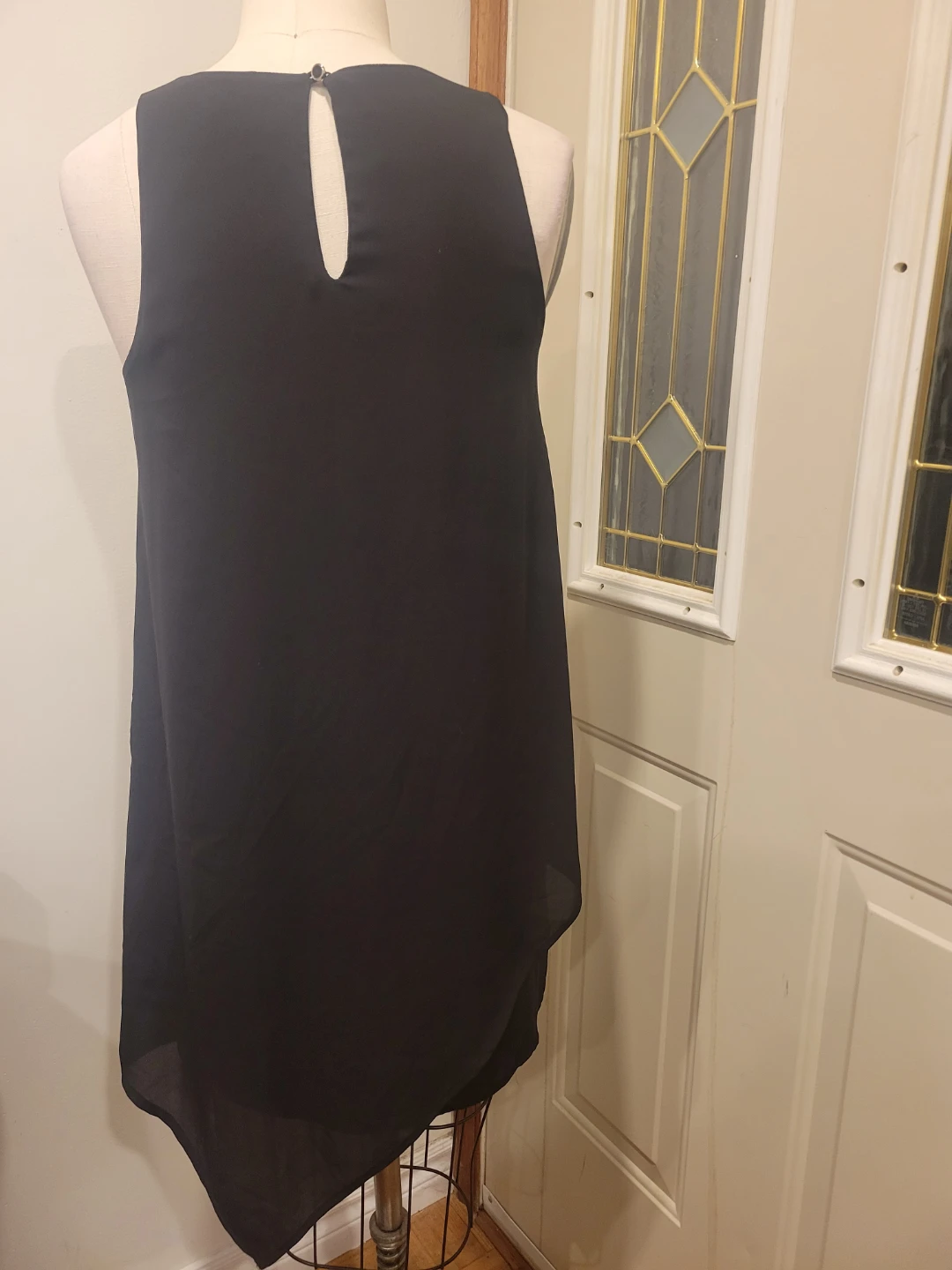 Monteau Black Asymmetrical Hem Sleeveless Top - Size M - photo 3