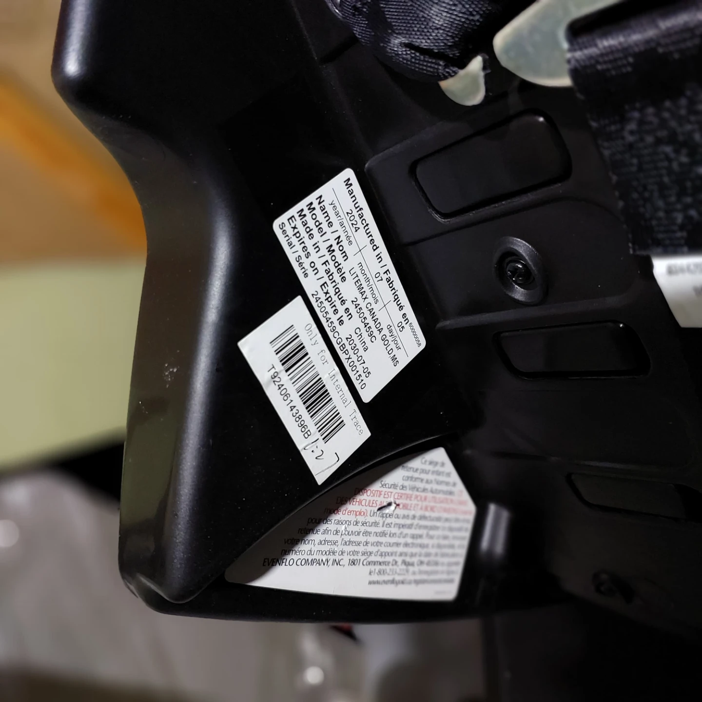Evenflo LiteMax Infant Car Seat - photo 3
