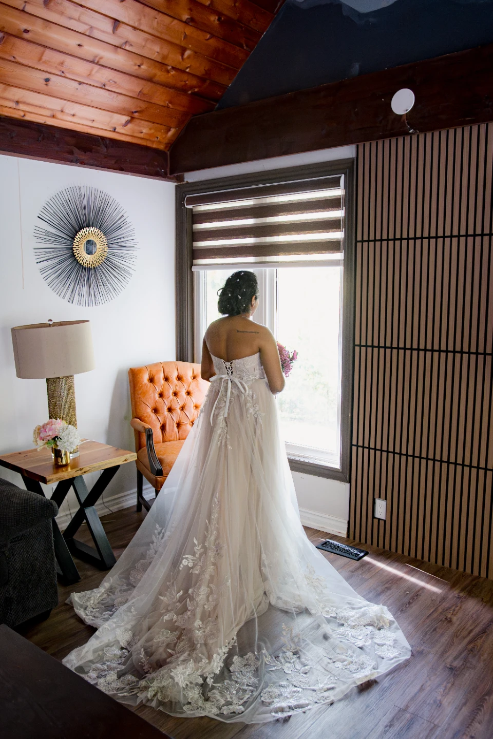 Wedding Dress - Size 12 - photo 2