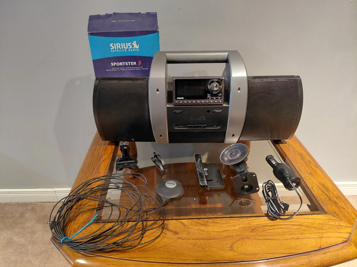 Sirius Sportster Satellite Radio Boombox