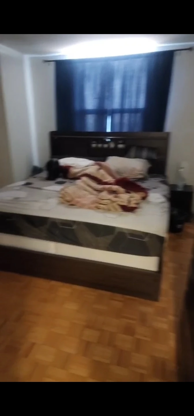 Storage Bed Frame with Headboard Shelves - photo 4