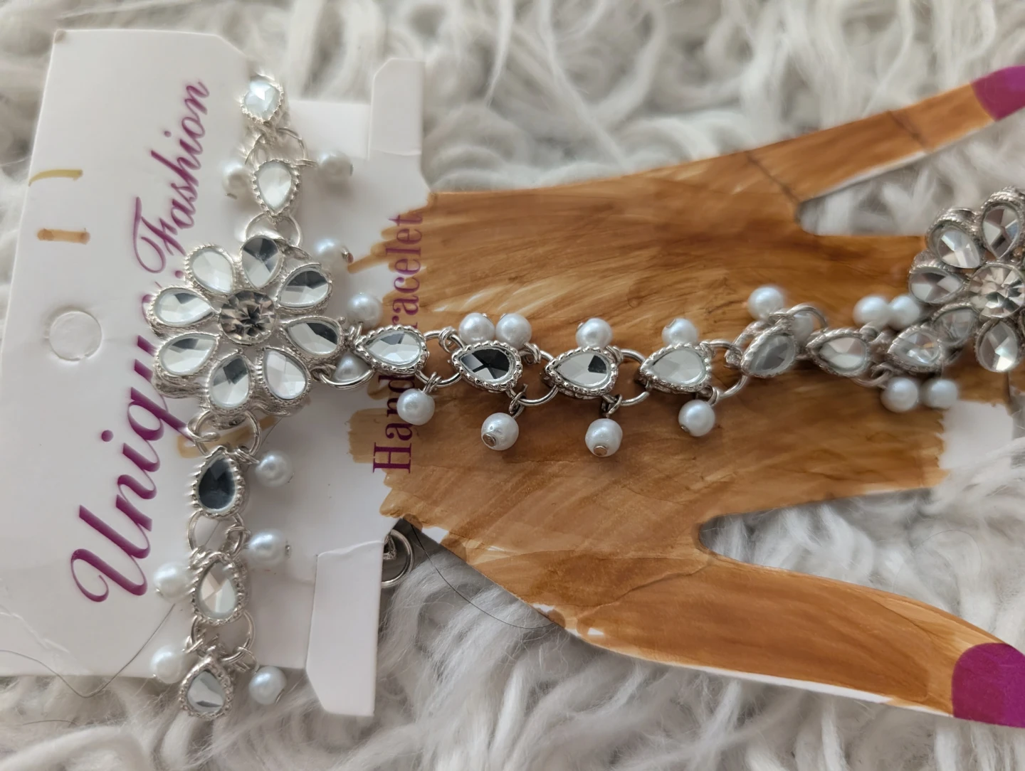 Silver Tone Hand Bracelet with Pearls - photo 3