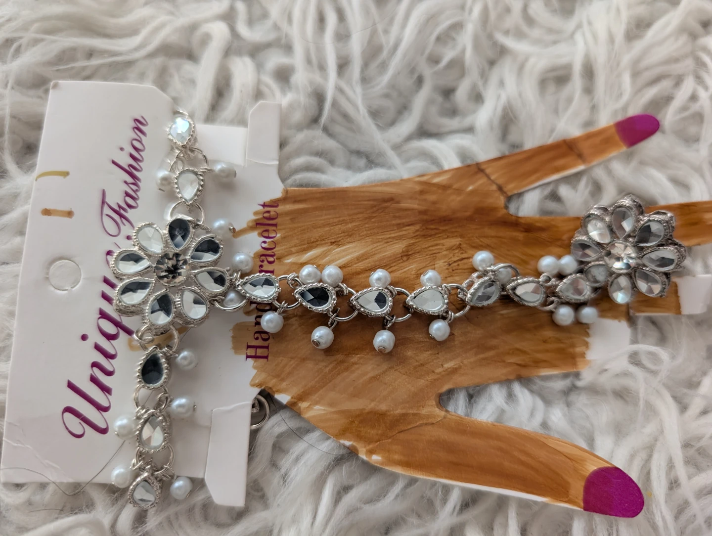 Silver Tone Hand Bracelet with Pearls - photo 4