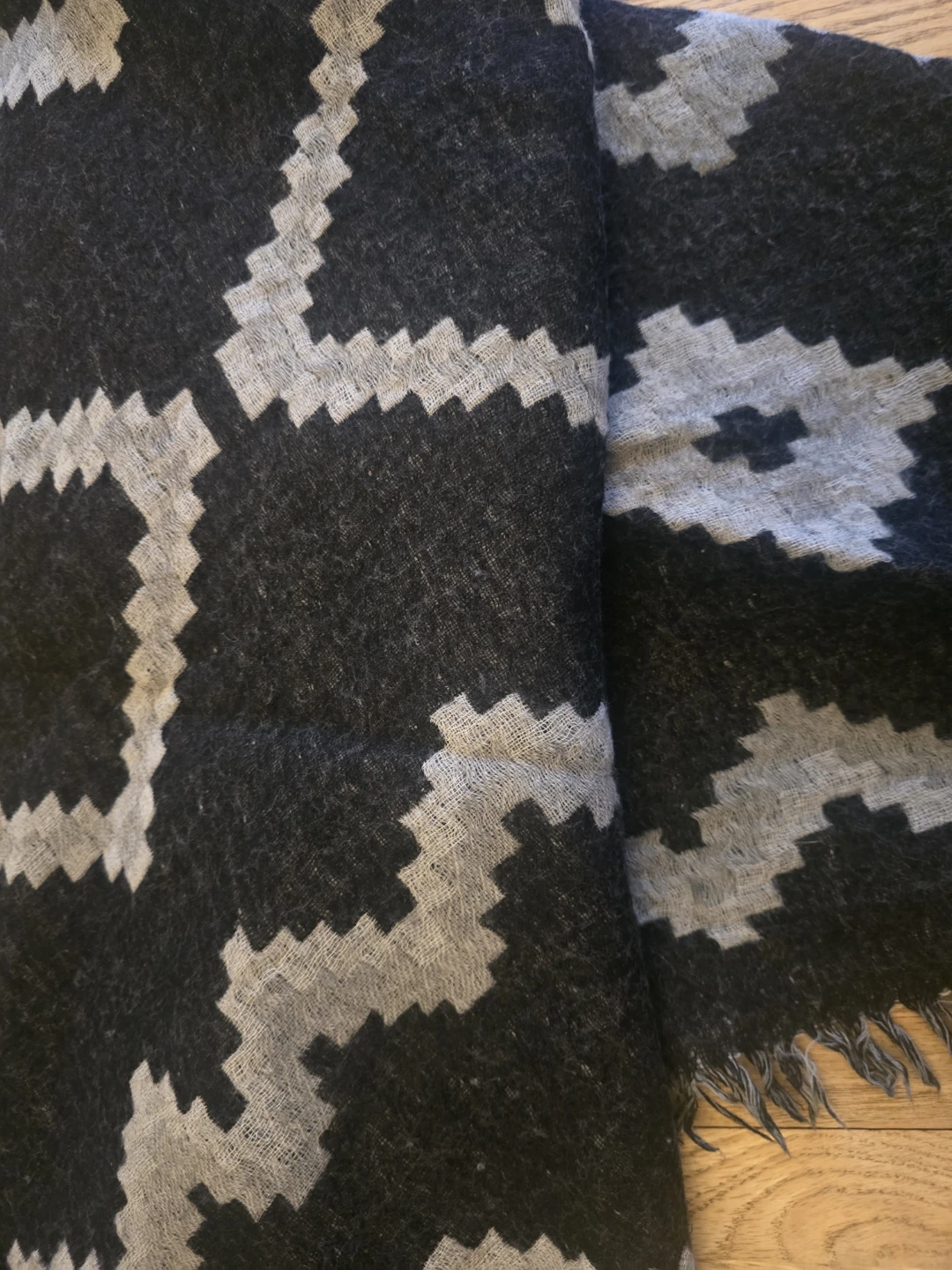 Wilfred 100% wool wrap - photo 2