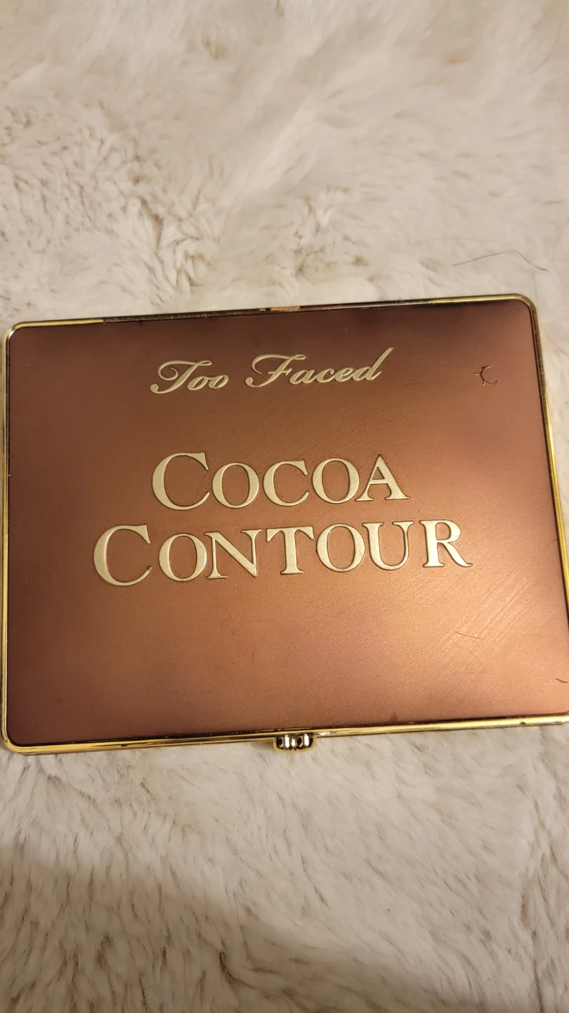 Too Faced Cocoa Contour + Highlight palette