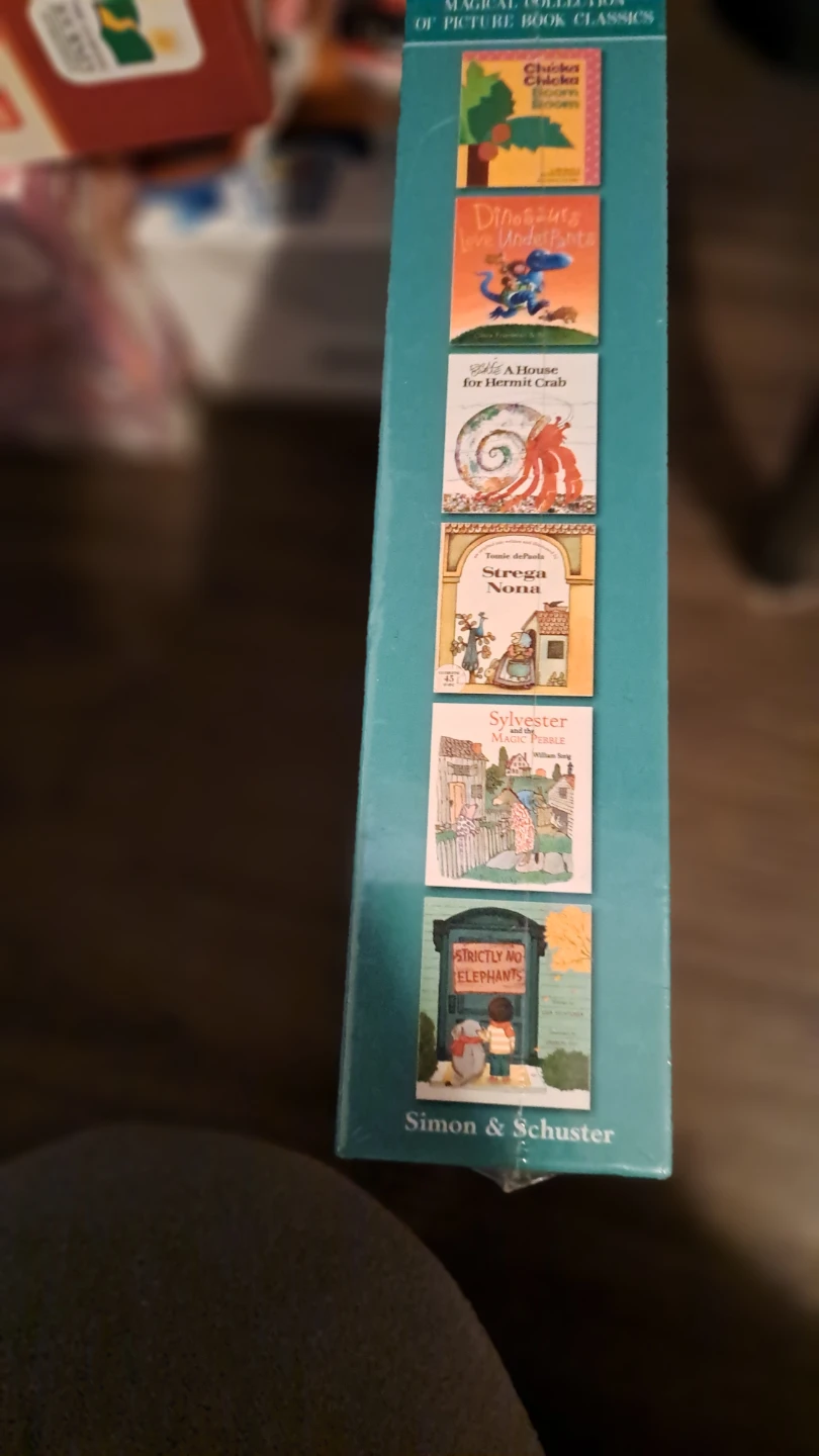 The Marvelous, Magical Collection of   Classics 6 Book Set - photo 2