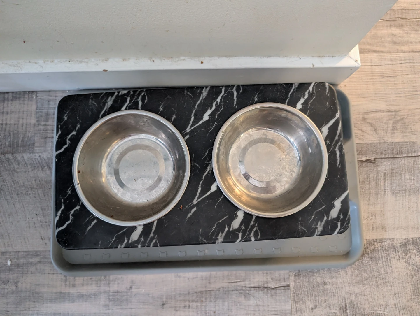Raised Pet Bowls with Mat - photo 3