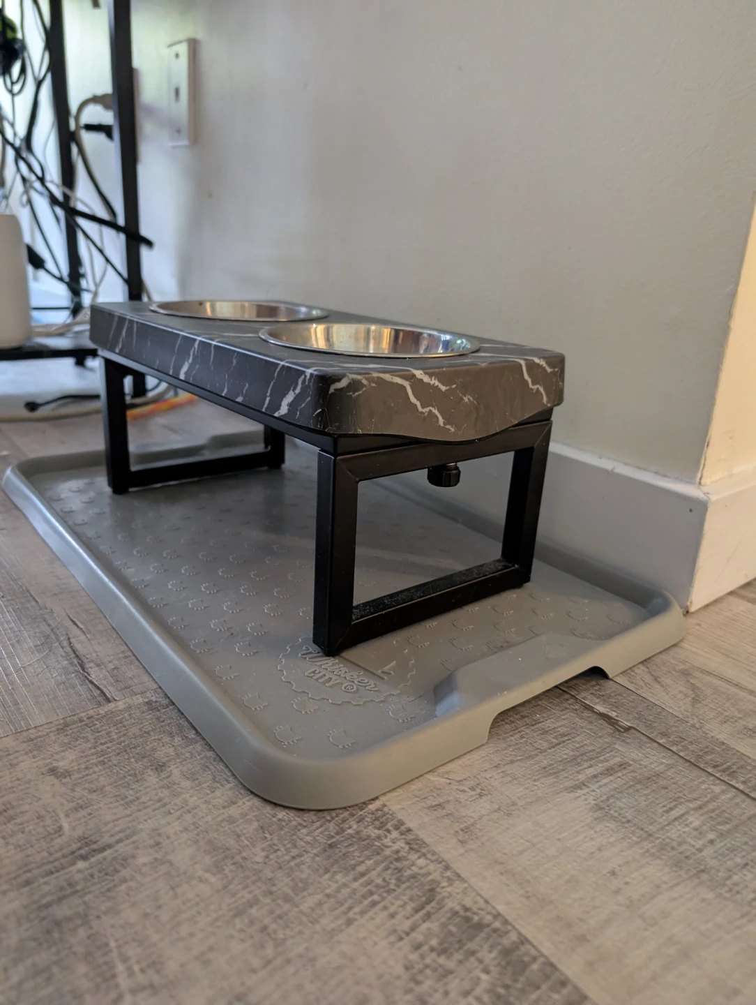 Raised Pet Bowls with Mat - photo 4