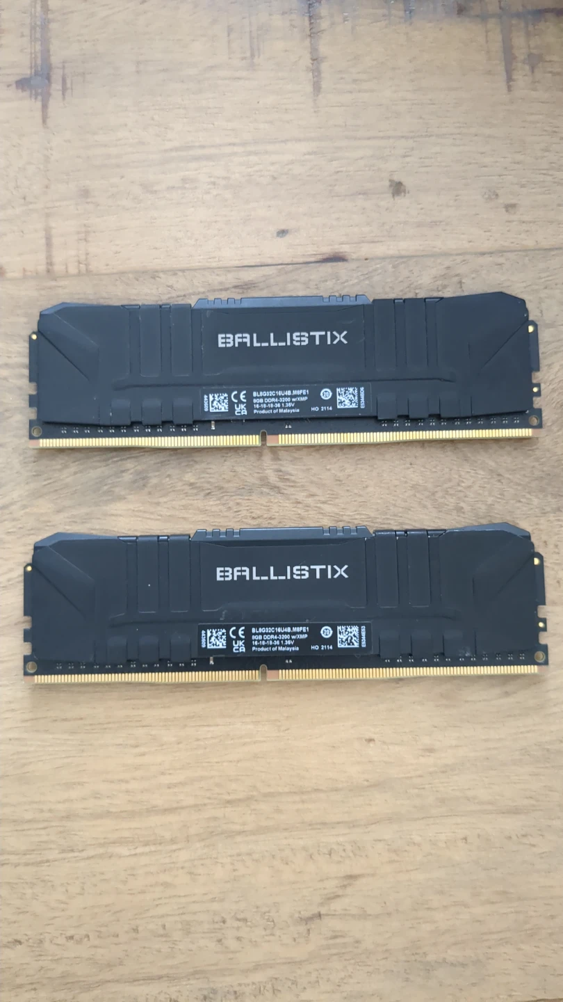 Crucial Ballistix DDR4 Desktop RAM (2x8GB) - photo 2