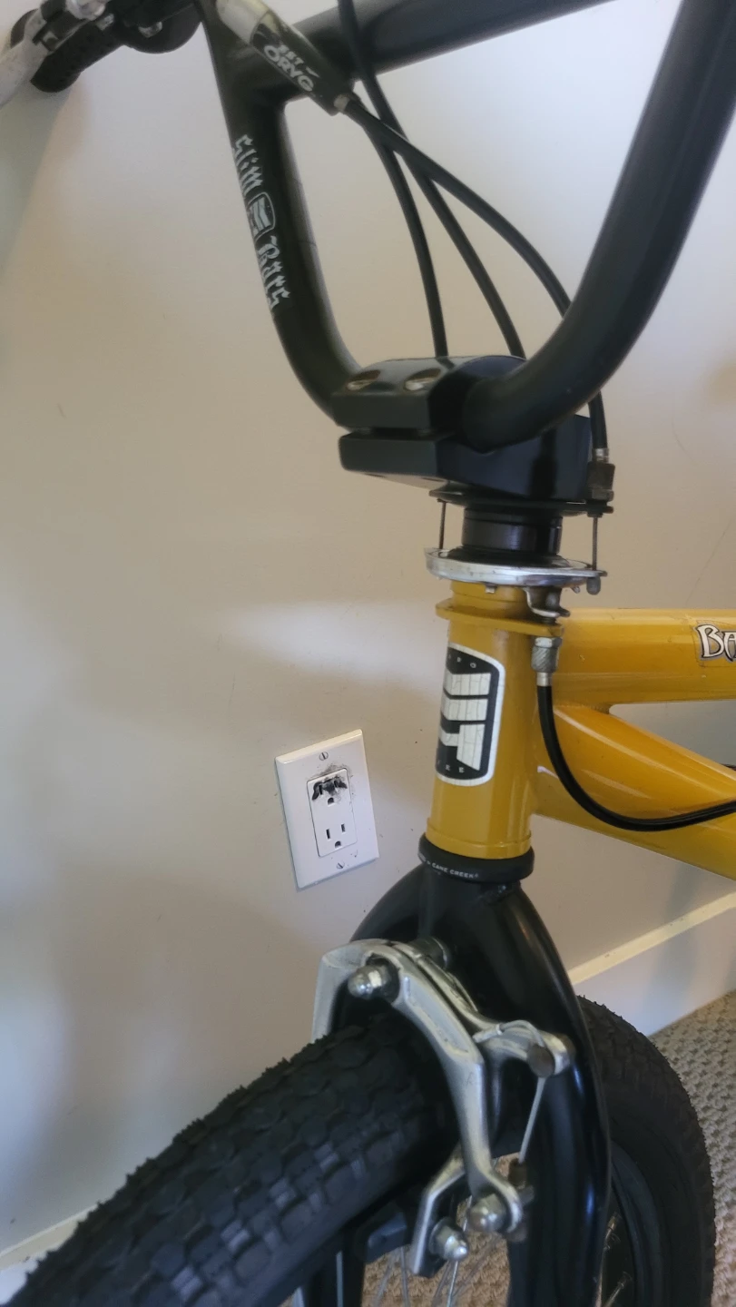 Yellow Haro Bikes "Nyquist" BMX Bike - photo 4