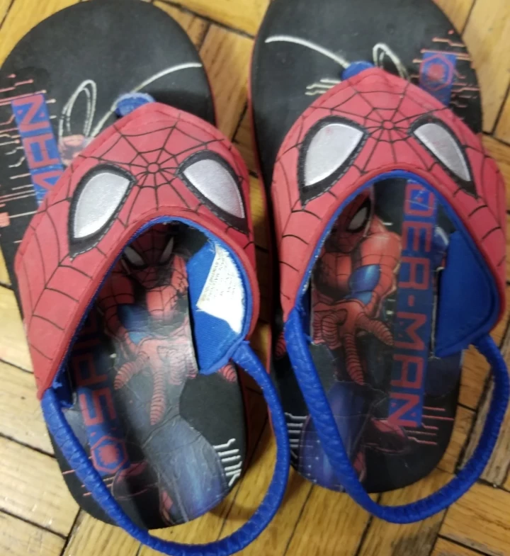 Spider-Man Kids Flip Flops Size 9-10 - photo 3