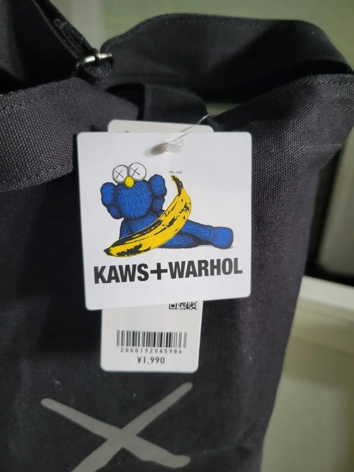 New Uniqlo Kaws + Andy Warhol Tote Bag From Japan - photo 3