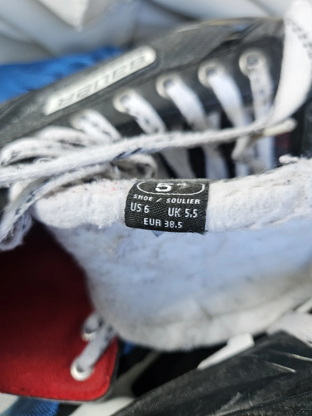 Bauer Hockey Skates - Size 6 - photo 2
