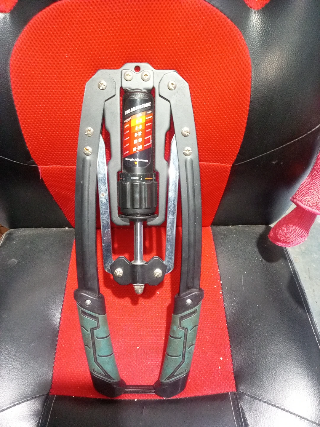 Adjustable Hand Gripper Grip Strength Trainer