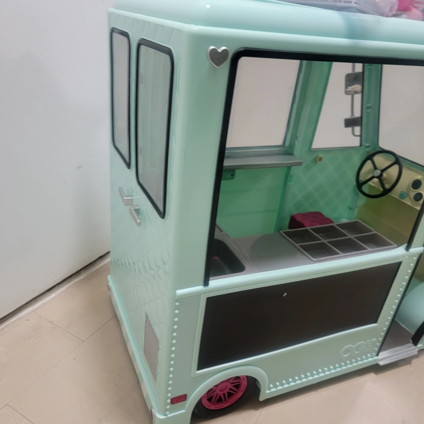 Our Generation Doll ice cream Truck with Accessories - photo 2
