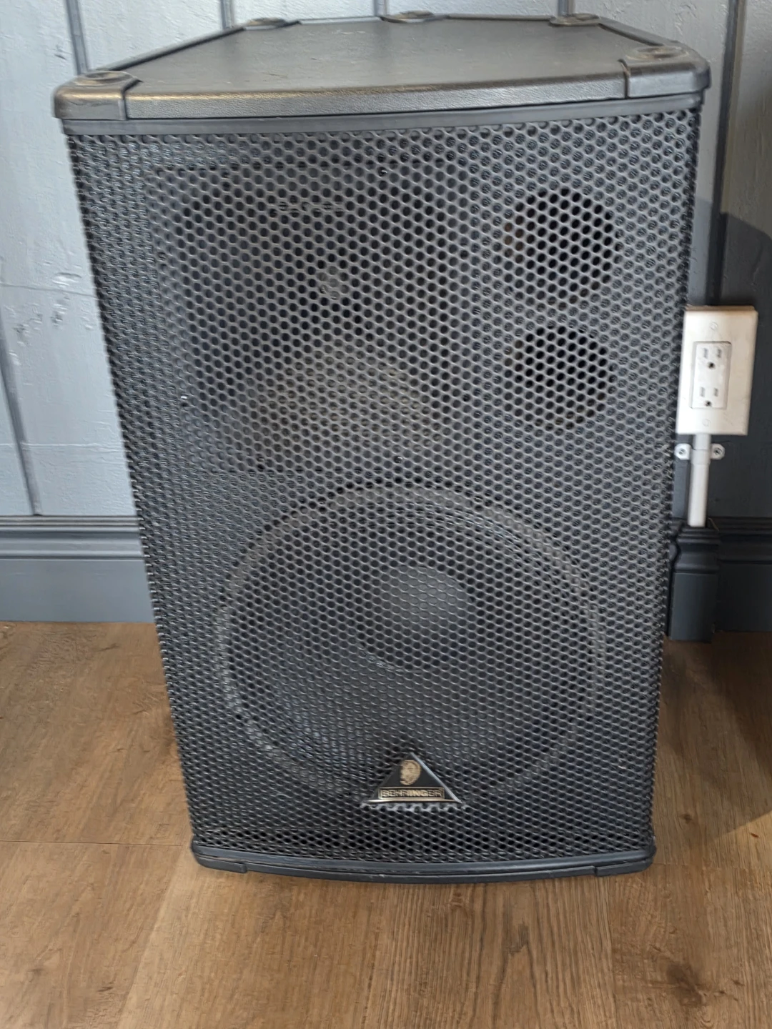 Behringer Eurolive B1220 Pro PA Loudspeaker/Floor Monitor - photo 3