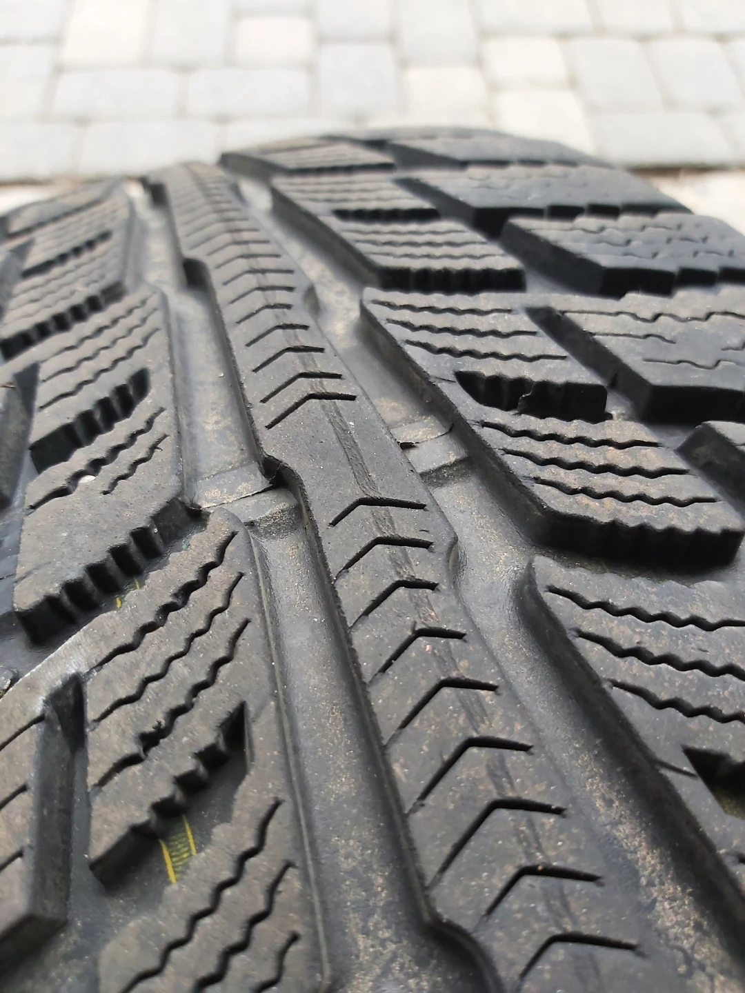 Used Crossover Winter Tires