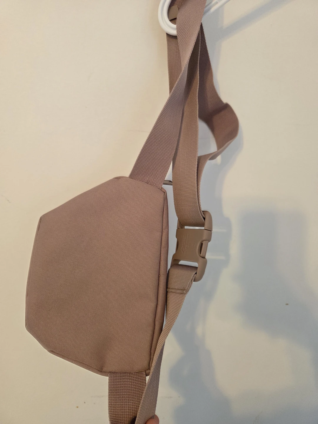 Herschel Fanny Pack Waist Bag $10 - photo 4