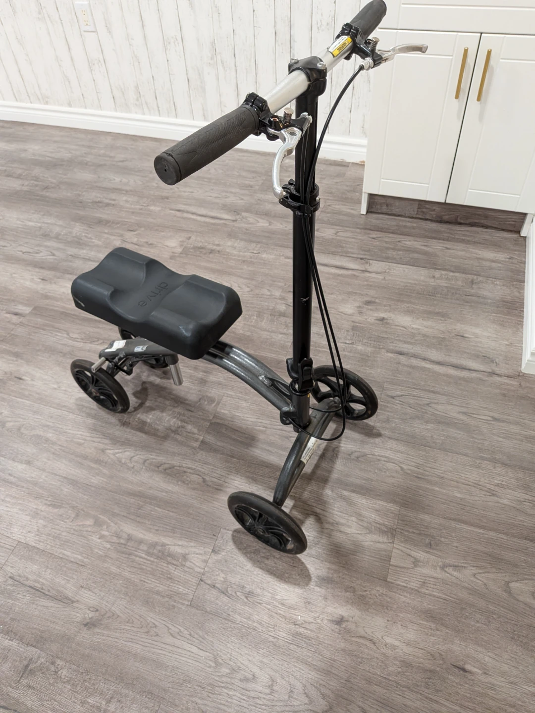 Drive Medical Knee Scooter Walker
