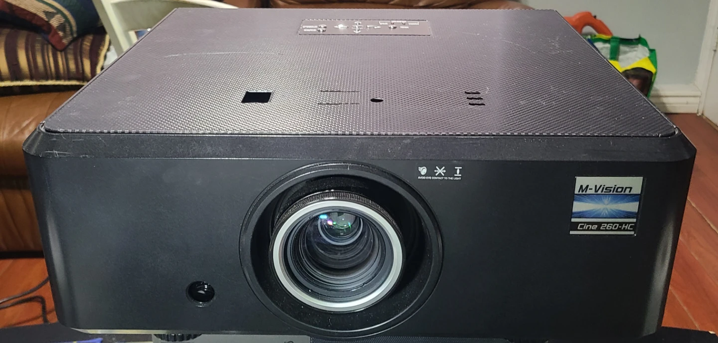 M-Vision Cine 260-HC DLP Projector