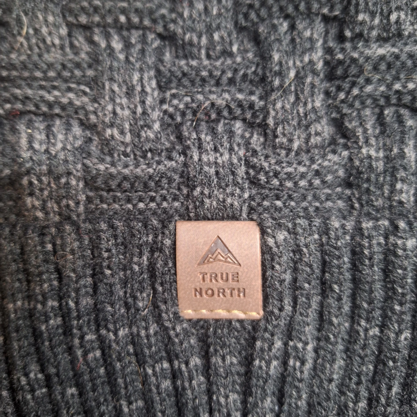 True North Knit Toque with Pom Pom - photo 2