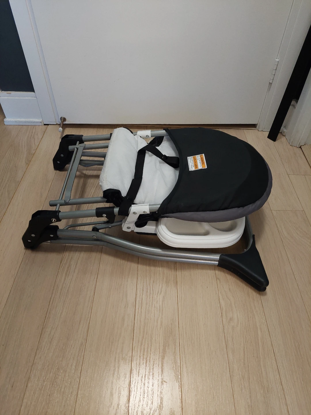 Cosco Folding High Chair (Missing Buckle) - photo 3