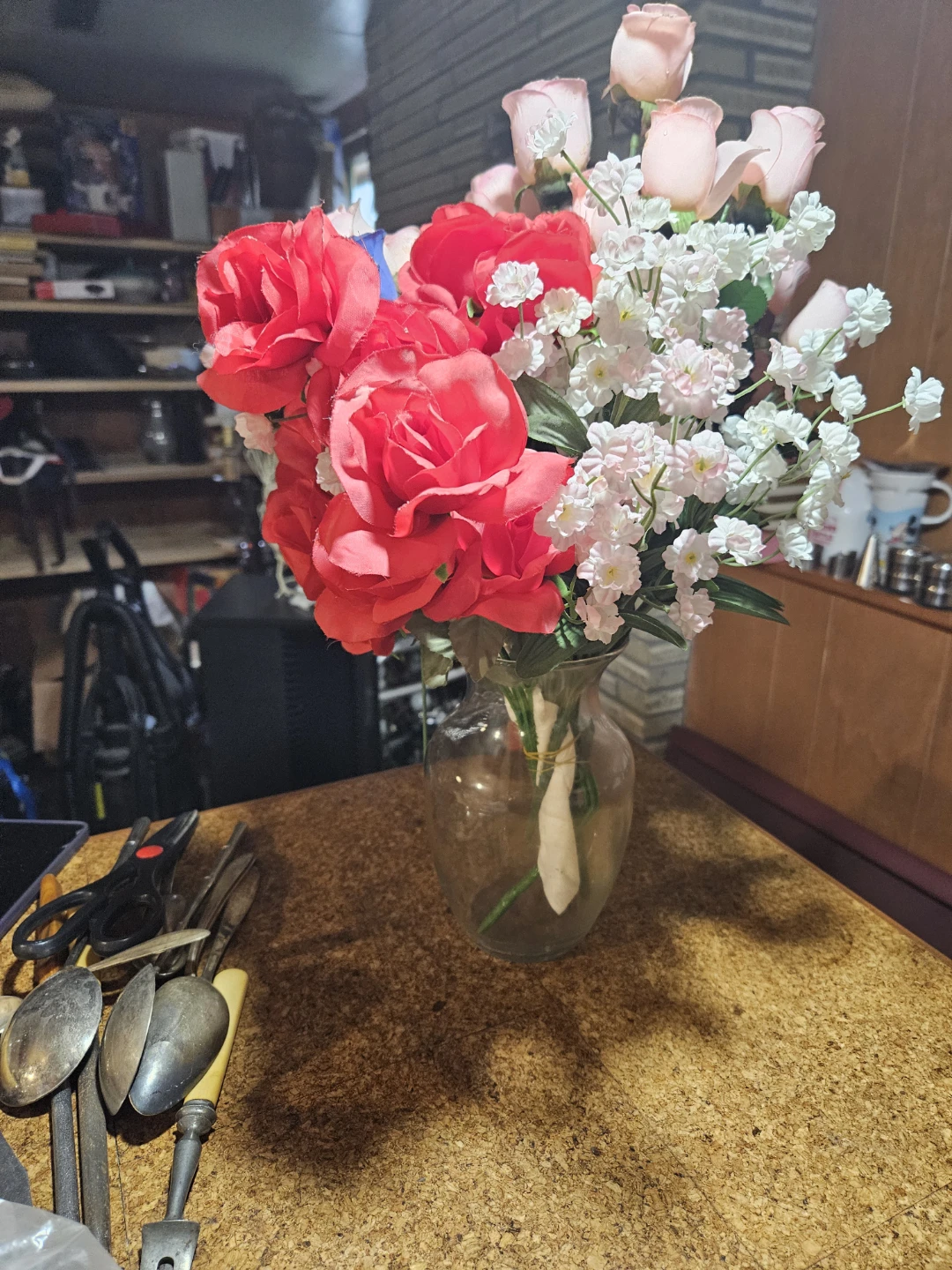 Artificial Rose Bouquet in Glass Vase - photo 4