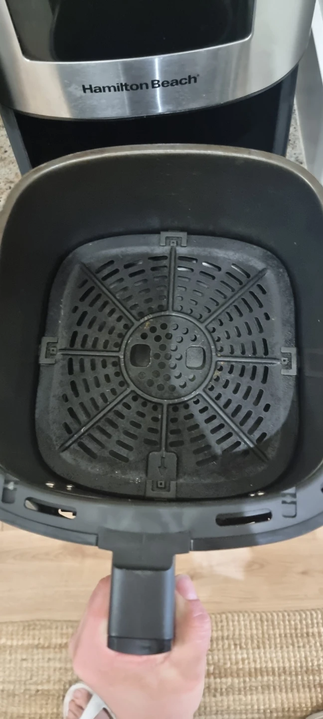 Hamilton Beach Air Fryer - photo 2