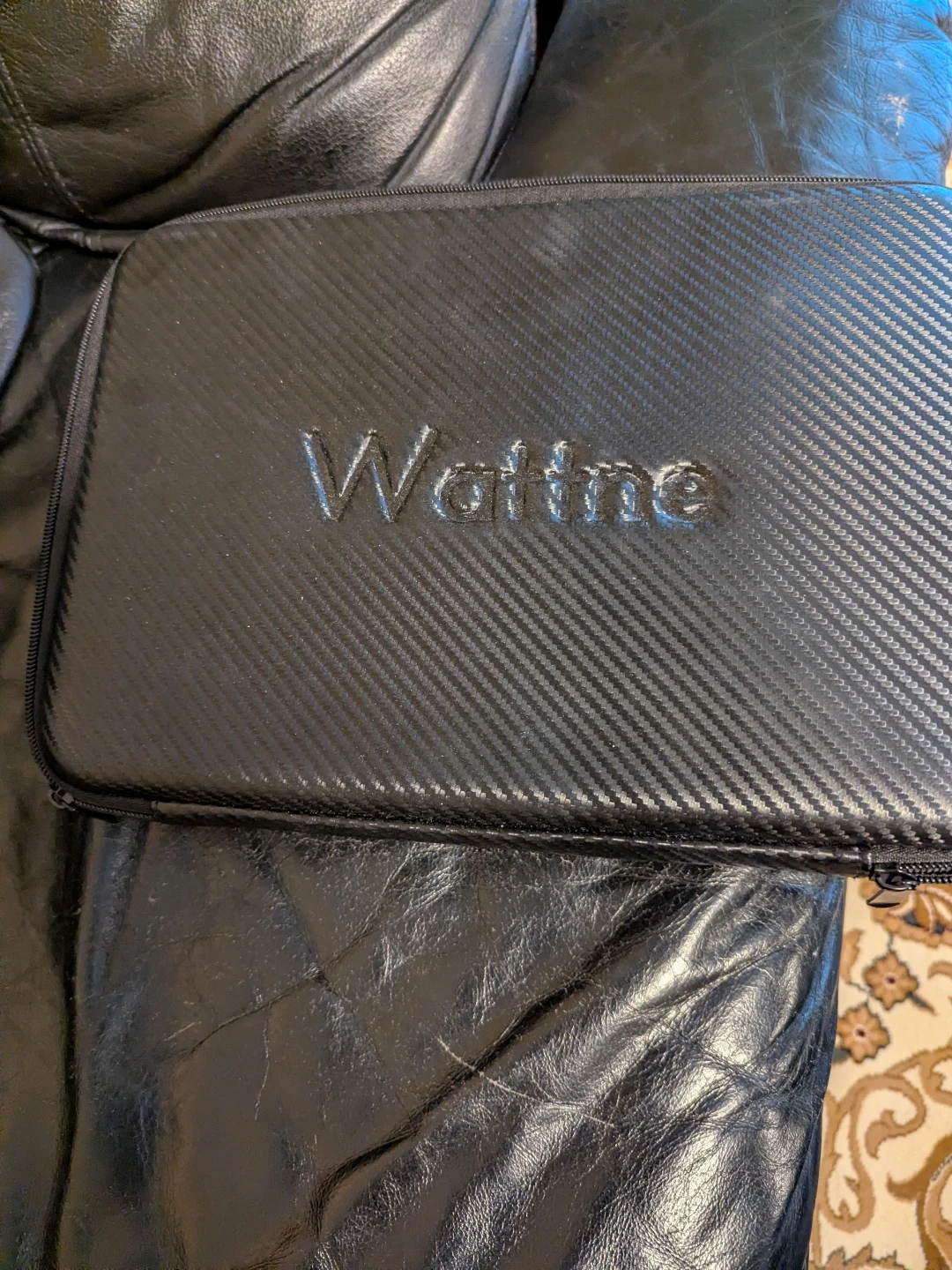 Wattne massage gun