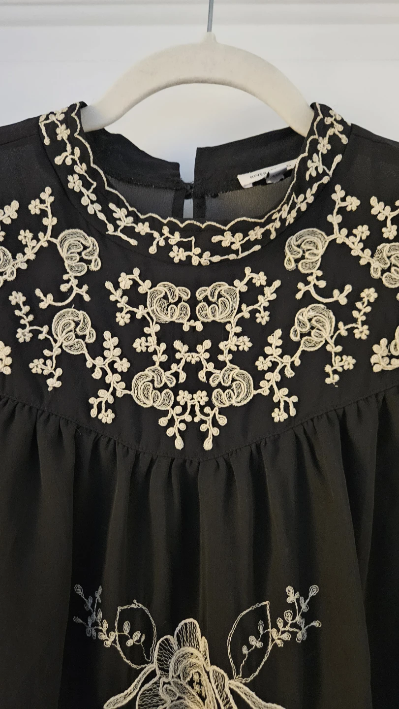 US Size 10 - River Island, Black embroidered long sleeve blouse - photo 2