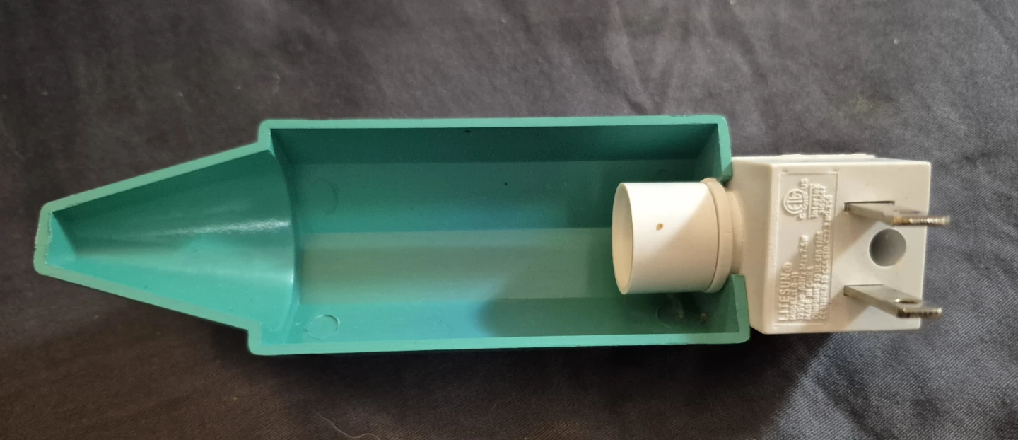 Teal Crayon Night Light - photo 2
