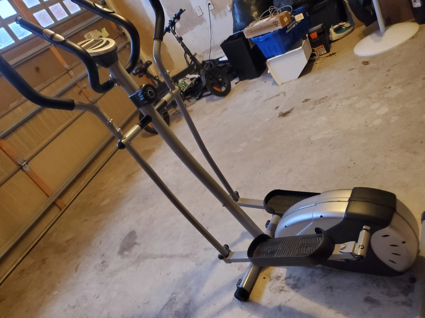 Sunny Health & Fitness Elliptical