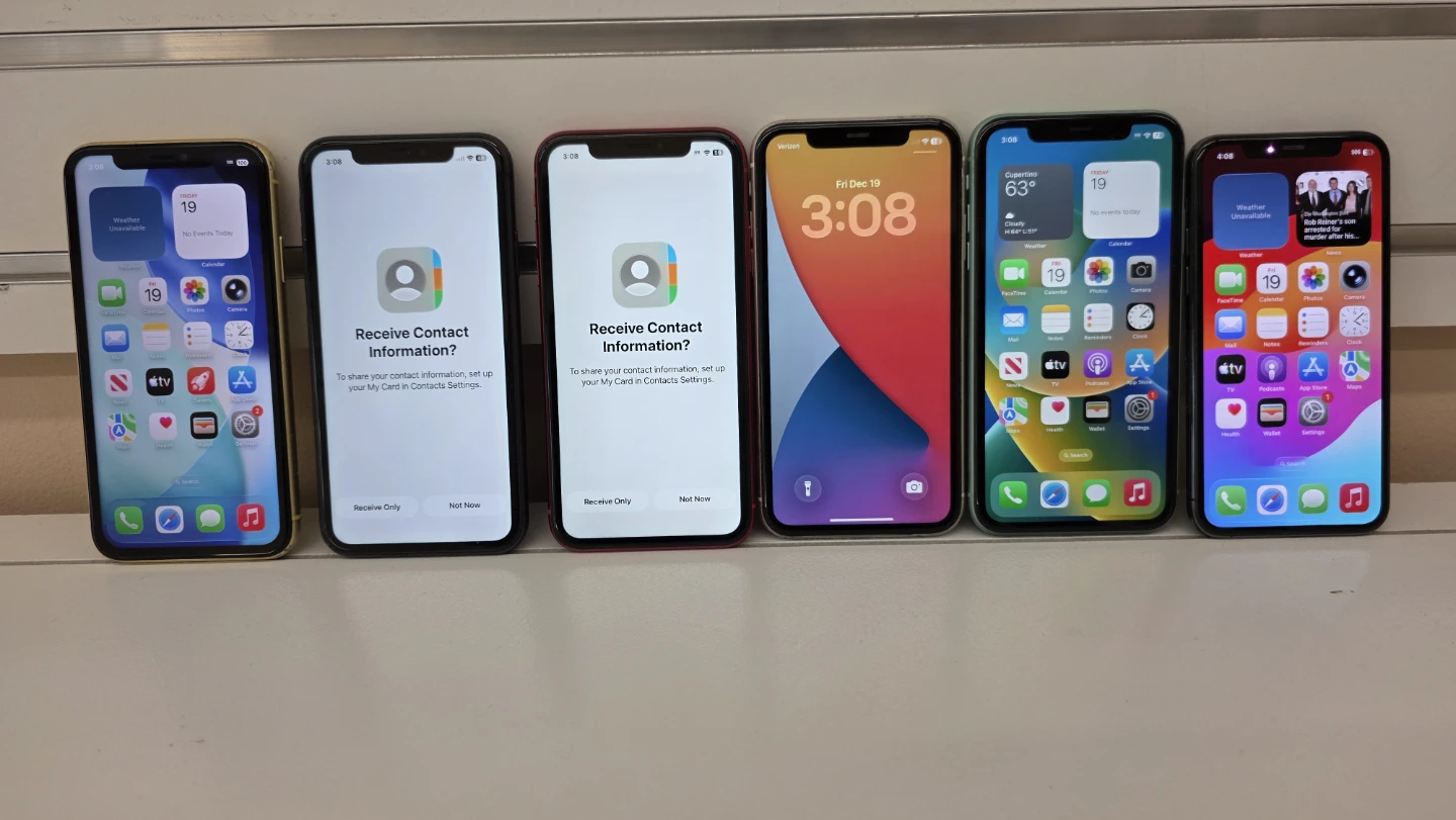 Iphone 11 For Sale Factory Unlocked  $180 each - photo 3