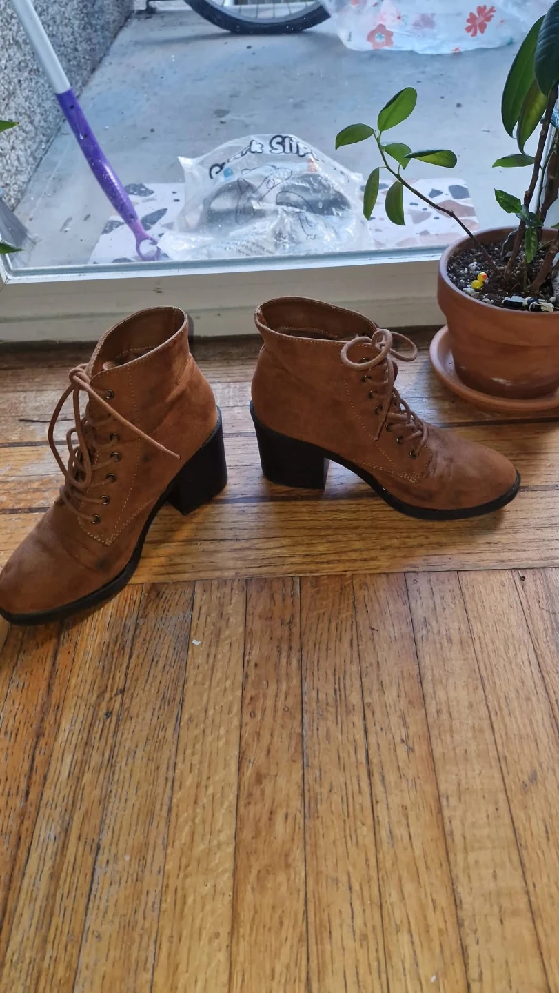 Forever 21 Brown Suede Lace-Up Ankle Boots - photo 4