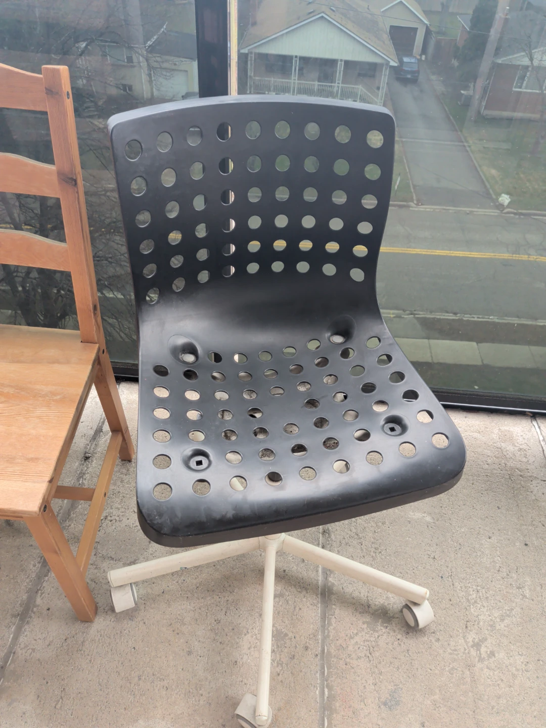 IKEA ADDE Chair Set - 2 Wooden chairs & 1 Black office chair - photo 3