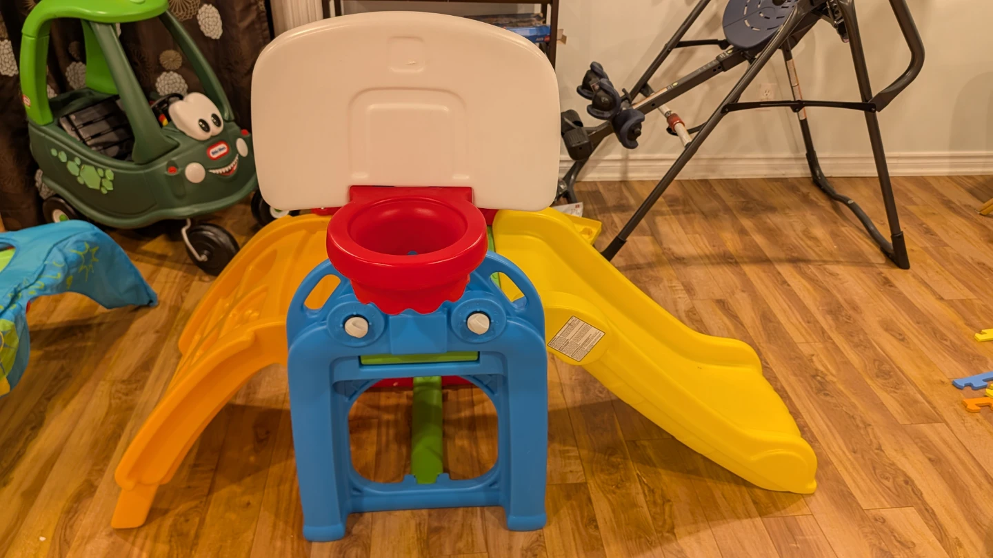 Little Tikes Basketball Hoop and Slide