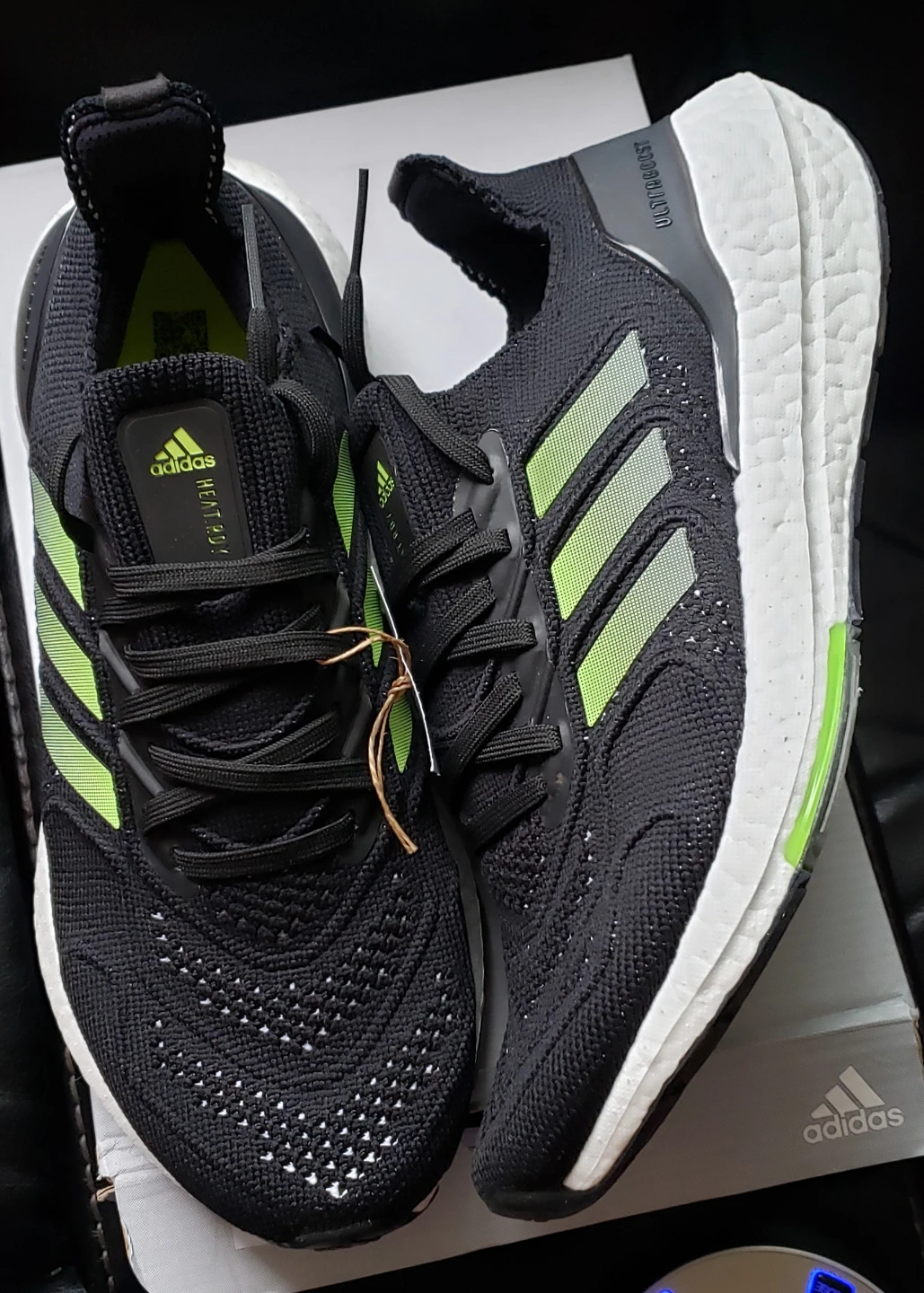 Brand new Adidas Ultraboost 22 heat. RDY Black Green Size 8 - photo 2