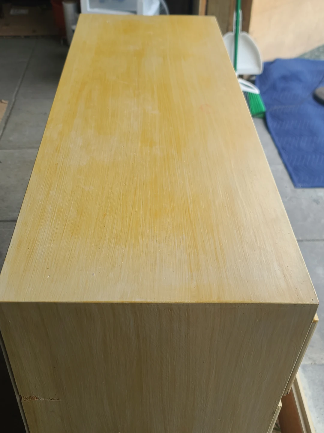 Light Wood 8-Drawer Dresser - photo 4