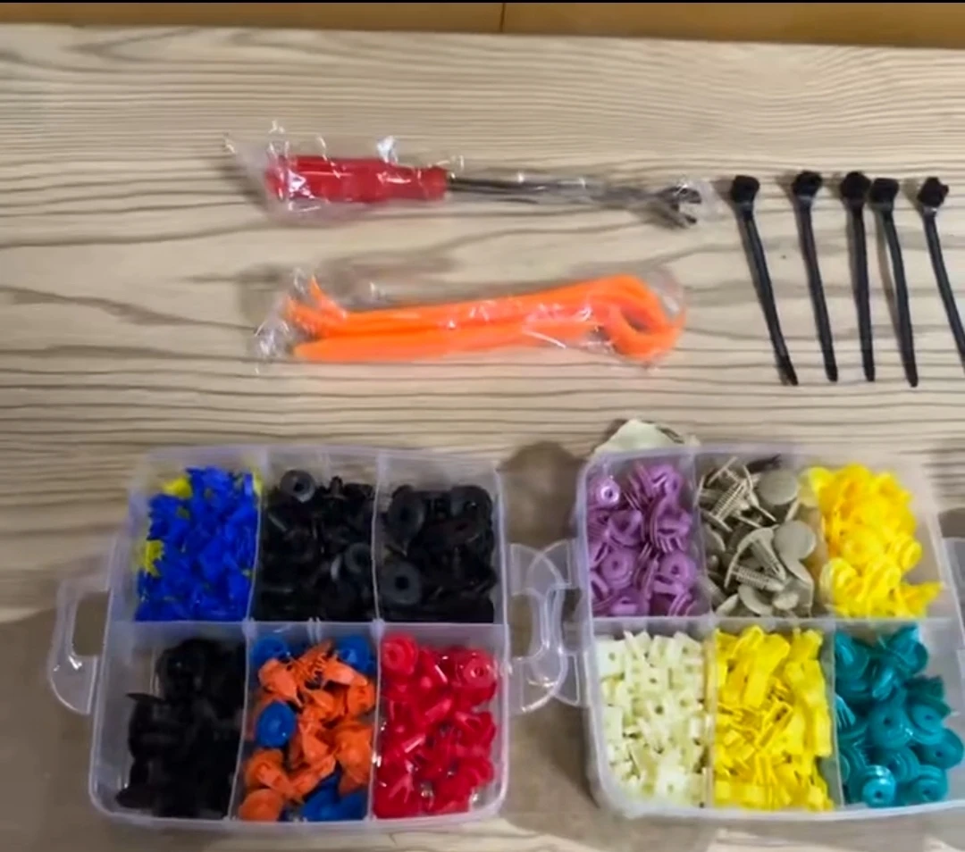 CAR CLIP RETAINERS PLUS TOOLS NEW 725 PC - photo 5