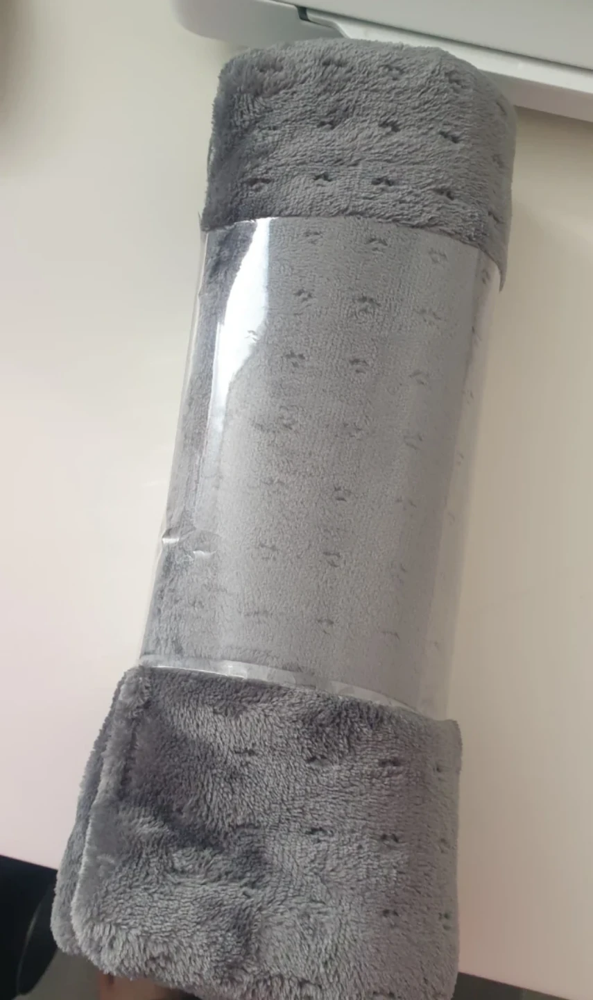 Grey Heated Pad - photo 3