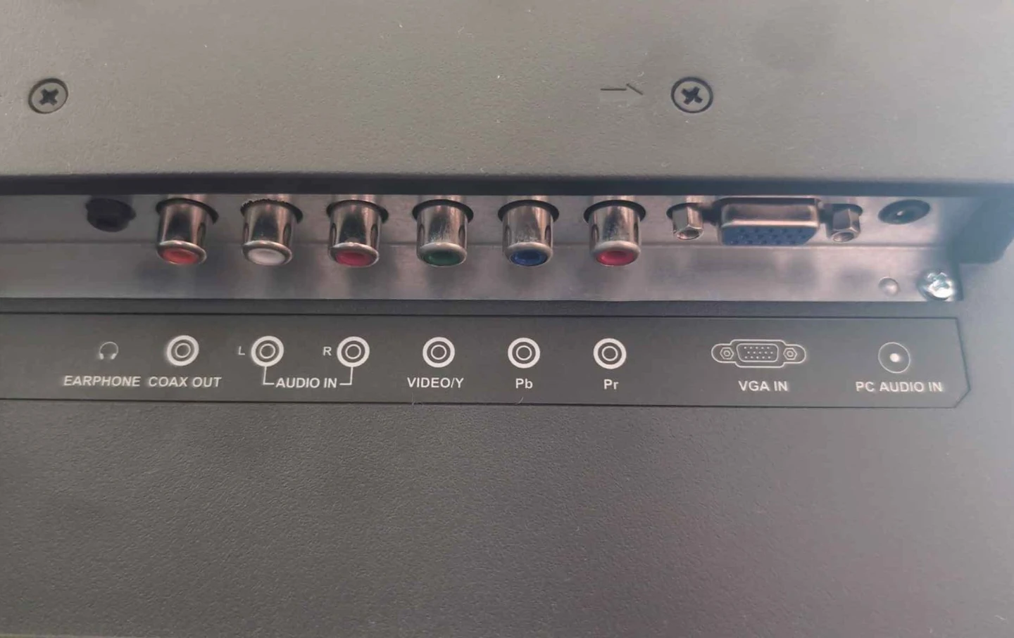 RCA Television with Remote - photo 4